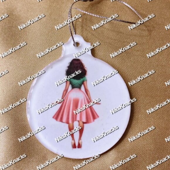 Pink & Green Holiday Magic! Sorority-Inspired Flat Ornaments – Pretty Pose - Picture 2 of 11